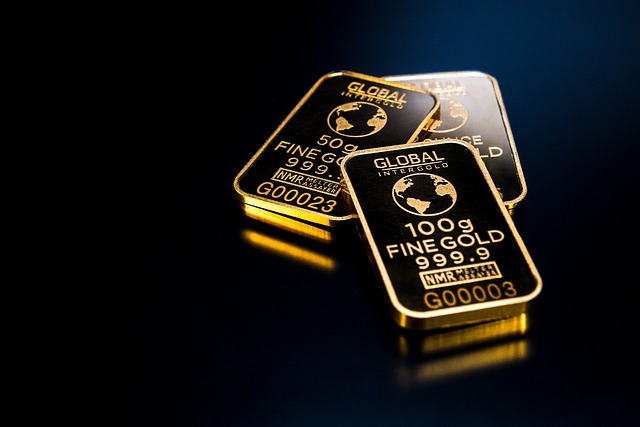Wenn an den Finanzmärkten Unsicherheit herrscht, rückt Gold regelmäßig in den Fokus der Anleger. Dieses Muster zeigt sich auch im Jahr 2026. Nach den historischen Höchstständen des vergangenen Jahres bleibt das Edelmetall gefragt. Marktbeobachter sehen darin keinen kurzfristigen Trend, sondern eine Entwicklung, die von mehreren strukturellen Faktoren getragen wird. Gold als klassischer Sicherheitsanker Gold gilt [&hellip;]